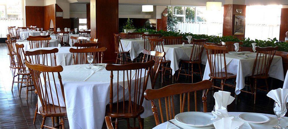 Hotel Rayentray Tehuelche Esquel Kültér fotó